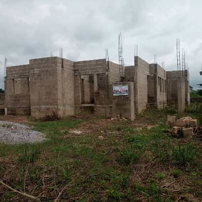 Uncompleted storey Building