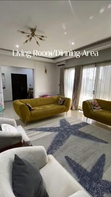 3 bedroom apartment with a room bq