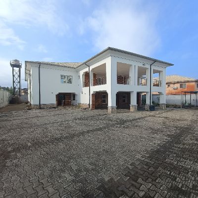 5 Bedroom Fully Detached Duplex with 2 Units of Inbuilt Servant Quarters for Sale